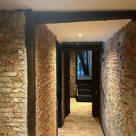 Living History - Mercurius Hotel Antwerp